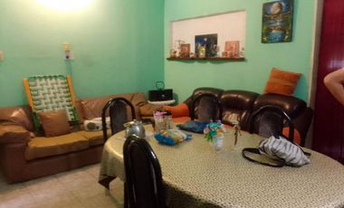 CASA EN VENTA EN GONZALEZ CATAN, CON LOCAL
