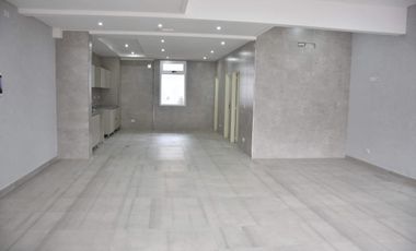 LOCAL IDEAL INVERSOR