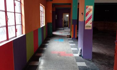 Casona s/Ayacucho a metros de 3 de Febrero