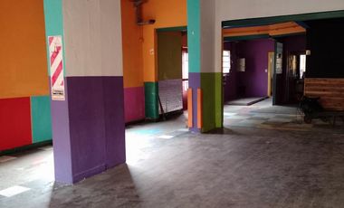 Casona s/Ayacucho a metros de 3 de Febrero