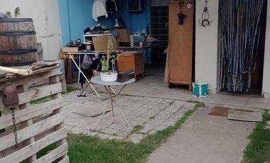 CASA - 5 AMBIENTES - SAN MARTIN 7800 - JOSE LEON SUAREZ.