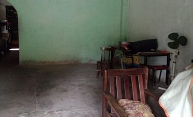 CASA - 5 AMBIENTES - SAN MARTIN 7800 - JOSE LEON SUAREZ.