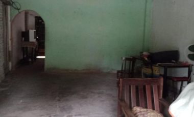 CASA - 5 AMBIENTES - SAN MARTIN 7800 - JOSE LEON SUAREZ.