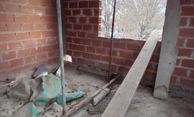 Local Con Vivienda en Venta En Gonzalez Catan