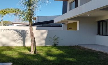 3 ambientes Planta baja con garage propio
