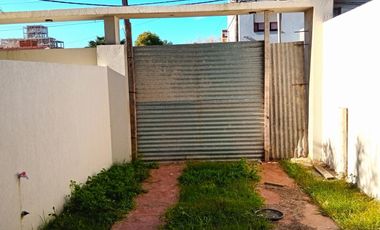 3 ambientes Planta baja con garage propio