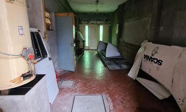 Amplia vivienda sobre Nuestras Malvinas 32, Glew