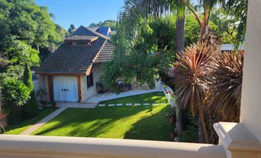 Villa Ballester, zona residencial Impecable Chalet