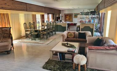 Villa Ballester. Casa 5 ambientes. Con piscina