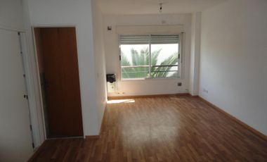 HERMOSO MONOAMBIENTE-- 