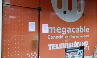Local Av Roca 900