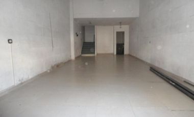 EXCELENTE LOCAL 150 M2 TOTALES EN PLENO FOCO COMERCIAL (el p