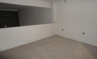 EXCELENTE LOCAL 150 M2 TOTALES EN PLENO FOCO COMERCIAL (el p