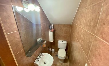 Casa de 4 amb. con jardín