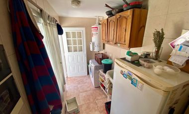 Casa de 4 amb. con jardín