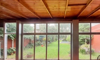 Benavidez, Casa con parque, pileta, quincho