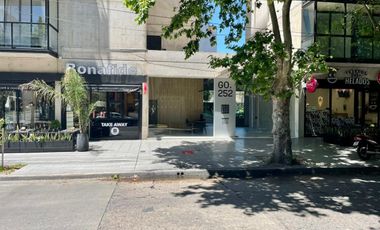 Departamento 2 amb. con cochera y baulera