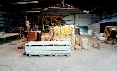 GALPON 3400 m2 C/ SALIDA A DOS CALLES