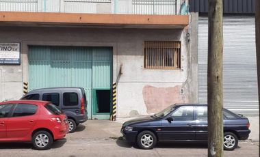 GALPÓN  900 m2 OPORTUNIDAD
