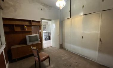 Casa de 3 ambientes con lote de 10,00 X 35,00 mts.