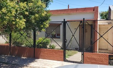 Excelente vivienda sobre Morales 235, Los Alamos, Glew