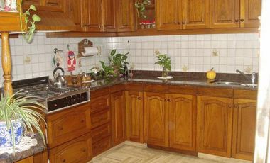 Chalet 5 Amb. y Dependencias