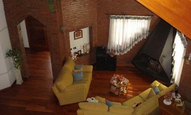 Chalet 5 Amb. y Dependencias