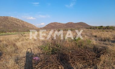 TERRENO EN VENTA - (3)