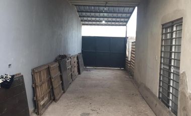 Monoambiente con amplio galpon en Barrio Santa Ana, Glew