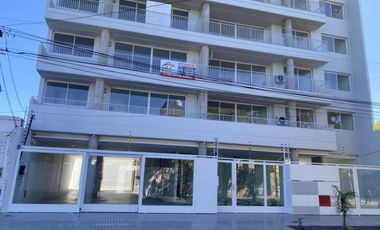 DEPARTAMENTO DE TRES AMBIENTES CON TERRAZA PRIVADA