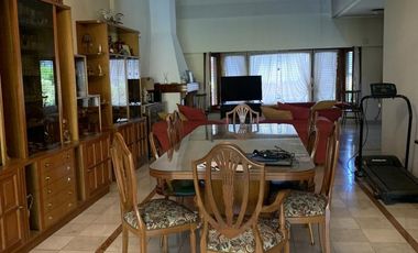 San Martin Crto. Impecable Chalet 5 Amb. c/ dep.