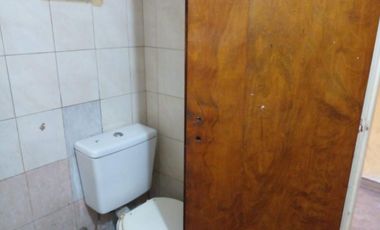 LOCALES EN VENTA CON CASA Y DEPTO