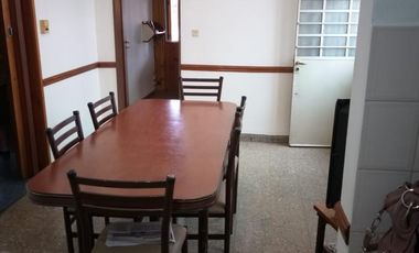 CASA EN ESQUINA