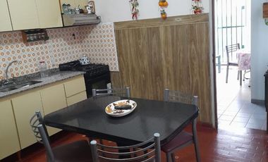 CASA TIPO PH AL FRENTE