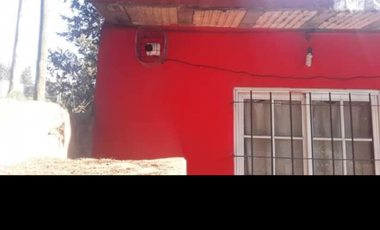 CASA  3 DORMITORIOS CON GRAN TERRENO EN PONTEVEDRA