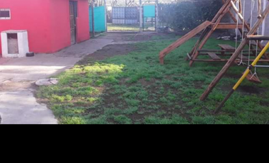 CASA  3 DORMITORIOS CON GRAN TERRENO EN PONTEVEDRA