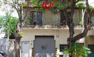 NAVE INDUSTRIAL CON VIVIENDA