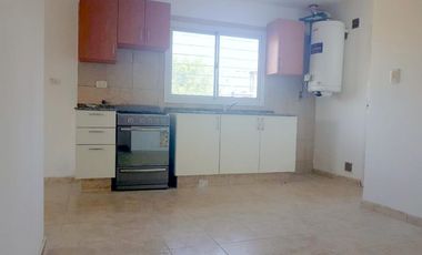 CASA EN ALQUILER EN HOUSING LOS ALGARROBOS VILLA ALLENDE