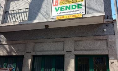 San Martin Ctro. Casa Ideal Dos familias con cocheras.