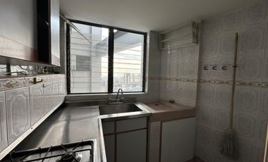 APARTAESTUDIO EN ARRIENDO EN LA AVENIDA SANTANDER