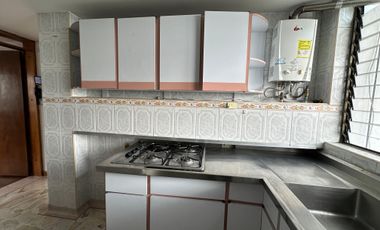 APARTAESTUDIO EN ARRIENDO EN LA AVENIDA SANTANDER