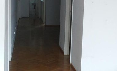 Alquiler Oficina 110 m2 en Montserrat