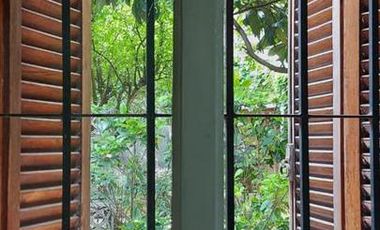 Casa de 3 ambientas  a reciclar, ideal inversor   - Wilde
