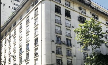 Departamento de 3 dormitorios en suite, amoblado elegante y distinguido en Recoleta