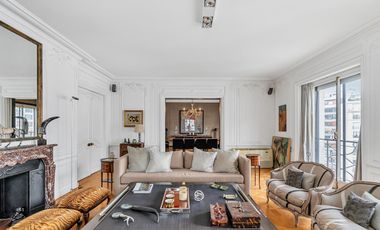 Departamento de 3 dormitorios en suite, amoblado elegante y distinguido en Recoleta