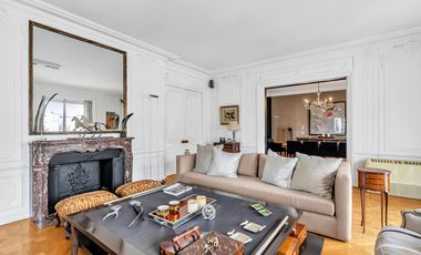 Departamento de 3 dormitorios en suite, amoblado elegante y distinguido en Recoleta