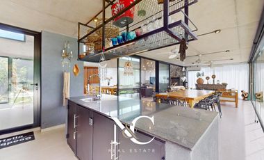 Casa en venta en Costa Esmeralda con gas y piscina