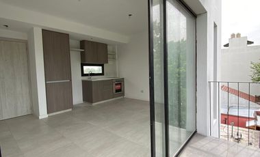 VENTA - Departamento dos ambientes con balcon y terraza. Ciudad Jardin