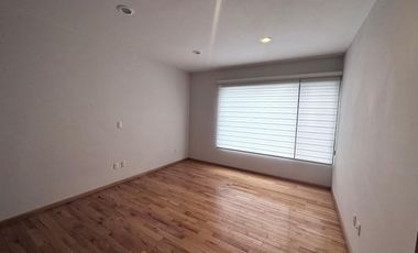 CASA EN VENTA EN FRACC. CIRCUITO DE ACONCAGUA ALTOZANO, MORELIA