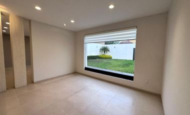 CASA EN VENTA EN FRACC. CIRCUITO DE ACONCAGUA ALTOZANO, MORELIA